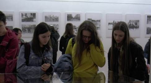 Vernisajul expozitiei „Asistența sanitară în perioada primului război mondial”, la Casa de Cultura Pascani – VIDEO