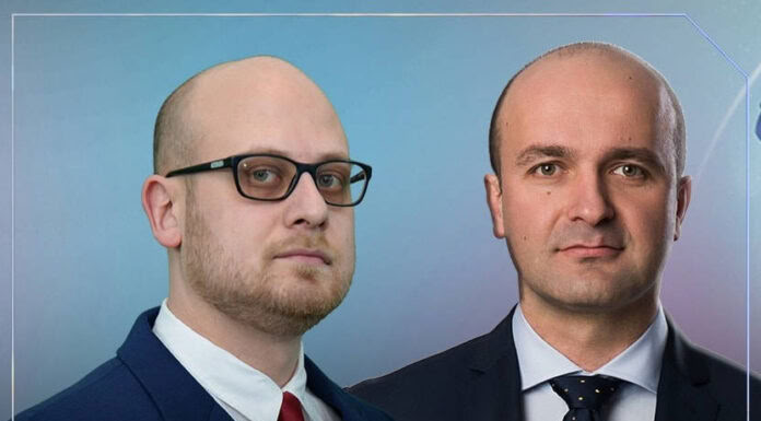 Adevarata față a purtătorului de cuvânt al Primăriei Pașcani. Face propagandă, nu îi pasă de știri! Demisia!!!