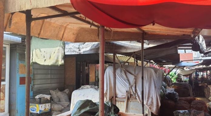 Piata Vale ar urma sa fie modernizata in perioada alegerilor. Ce se va întâmpla cu producătorii si comercianții?