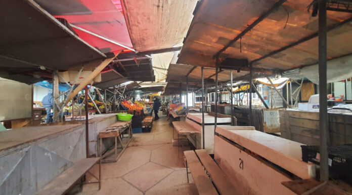 Haos în piața Vale din Pașcani