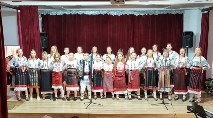 Festivitate de deschidere a noului an școlar, la Clubul Copiilor Pașcani
