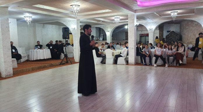 Peste 200 de tineri se întâlnesc marți la catedrala din Pașcani. O nouă ediție a “Tânărului Pășcănean”, organizată de ATOR