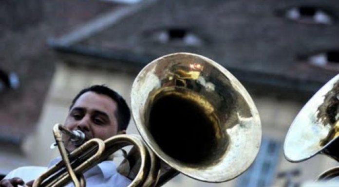 “Fanfariada” in fata Casei de Cultura Pascani