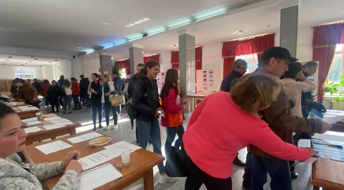 Bursa locurilor de muncă, vineri, la Pașcani