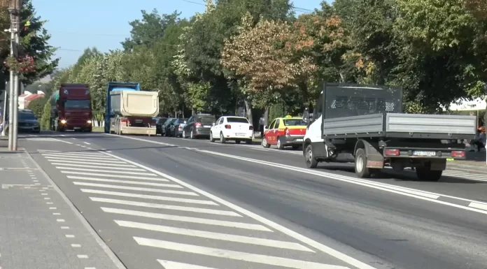 Transport public local cu microbuze electrice la Târgu Frumos