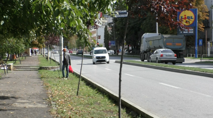 Scuarul de la LIDL rămâne deschis. Răspuns iresponsabil din partea Primăriei