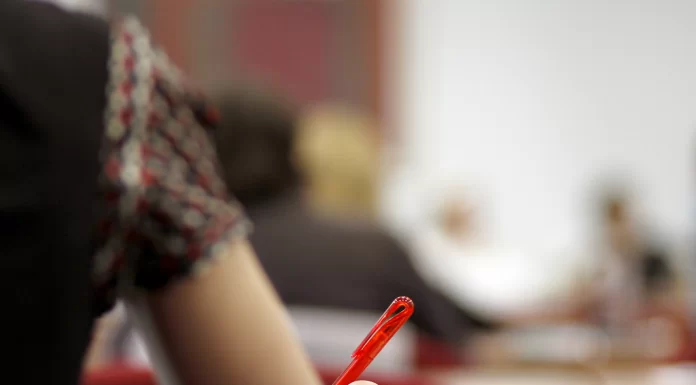 Examenul de Bacalaureat începe luni cu proba orală la Limba şi literatura română