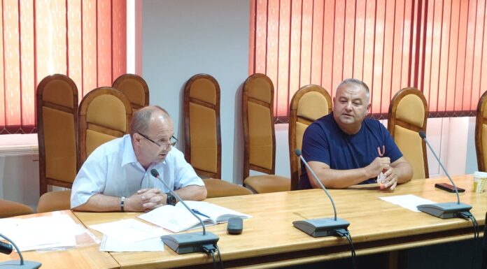 Sunteți de acord cu reducerea cu 50% a „Lacului Pestisorul”?