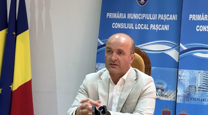 Primarul depune jurământul în fața judecătorului. Consilierii, peste două săptămâni