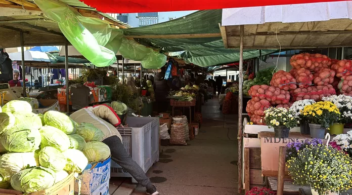 Proiectul de modernizare a pieței din Vale ajunge, din nou, în Consiliul Local