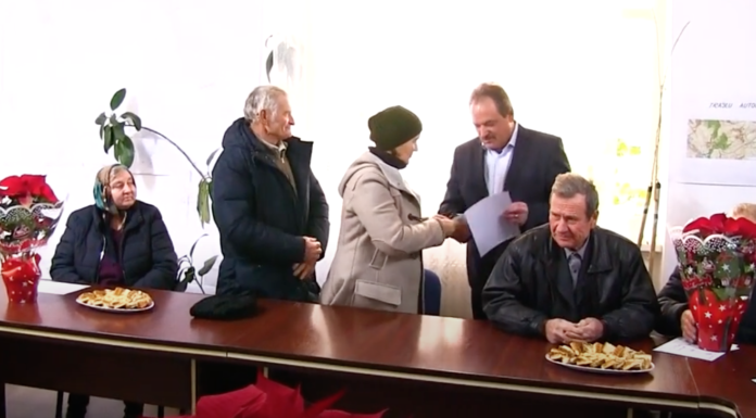 Cuplurile de aur din Stolniceni Prăjescu, premiate de administrația locală – VIDEO