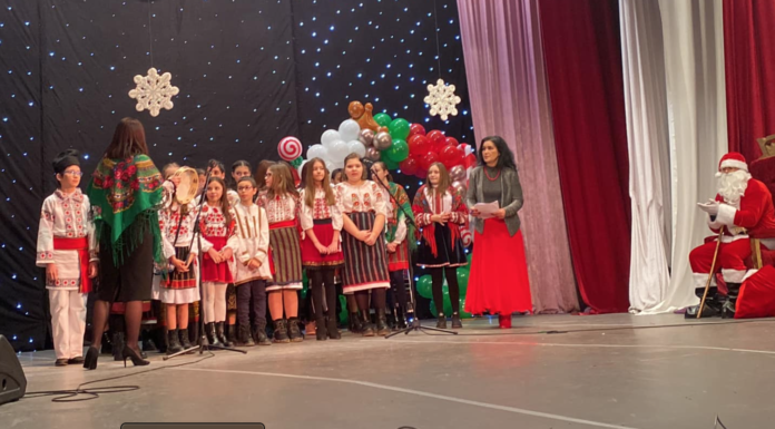 FOTO/VIDEO „Armonie și tradiție” – Serbare de Crăciun organizată de Școala Gimnazială Ion Creangă Gâștești