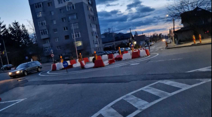Probleme cu sensurile giratorii din Pașcani. Pantazi: tirurile nu încap