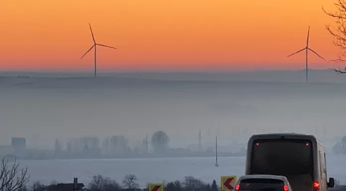 Parcul eolian din Ruginoasa a început să livreze energie
