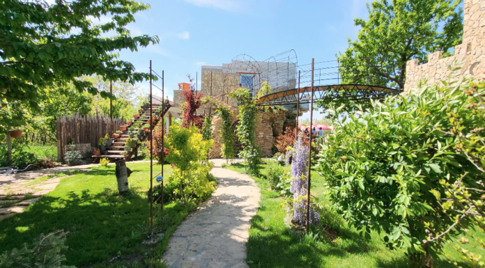 FOTO/VIDEO Terasa „La Cascade” își deschide porțile de Paște. Locul unicat cu cele mai gustoase mâncăruri, aer curat și susur de apă (P)