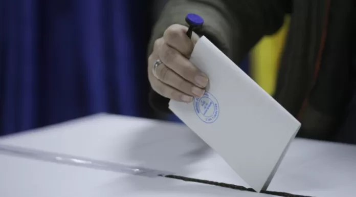 Cum s-a votat la Pașcani. Vot masiv in suburbii, peste 3500 de moldoveni nu au participat la vot