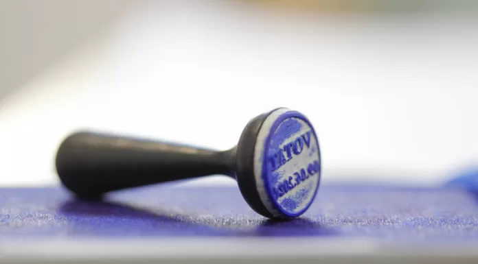 Alegeri prezidențiale și parlamentare în trei duminici la rând