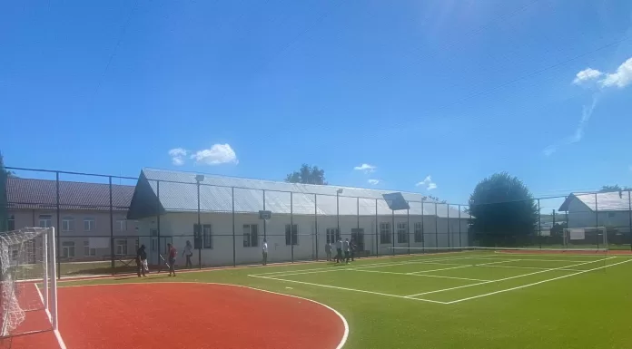Un nou teren de sport pentru copii la Cristești – FOTO