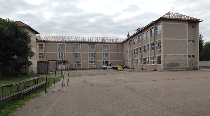 Informații confuze privind relocarea elevilor de la școlile în renovare