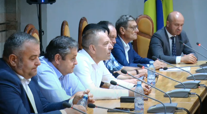 Un consilier cere demiterea conducerii APAVITAL