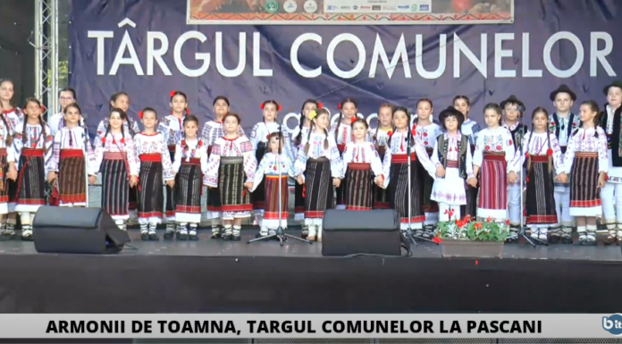 Armonii de toamnă la Pașcani – spectacol tradițional de excepție pe esplanadă