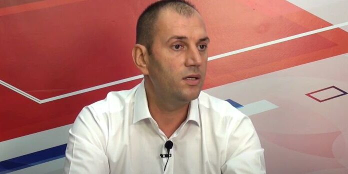 Consilierul Olariu solicită demisia liderilor PSD și PNL Pașcani