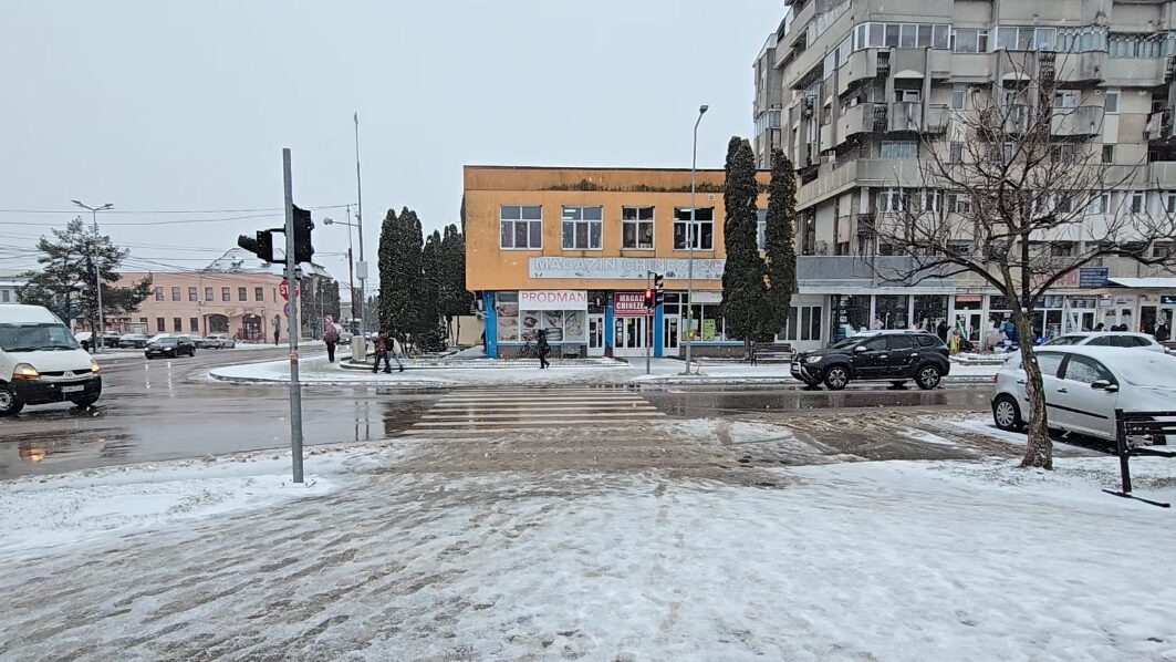 Două femei rănite în accidente rutiere, pe treceri de pietoni, la Pașcani